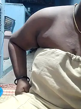 Snapshot of divyasree1431 chatting on 04-15-26, 07:58 divyasree1431 online show from 04-15-26, 07:58