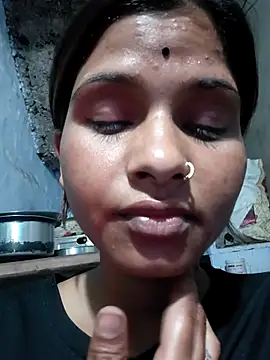 Snapshot of Nirasha_cute chatting on 02-14-26, 06:04 Nirasha cute online show from 02-14-26, 06:04