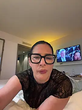 Maya-www online show from 02-20-26, 05:13