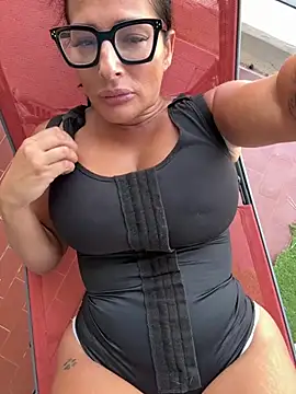 Maya-www online show from 07-13-26, 08:17