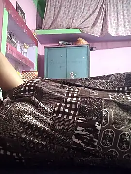 Nilam cute online show from 04-08-26, 10:37