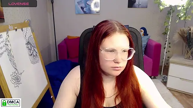 Snapshot of kuri_u chatting on 06-11-26, 10:24 kuri u online show from 06-11-26, 10:24