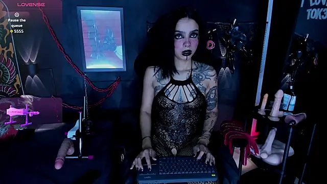 Electra Darkk online show from 05-09-26, 05:07
