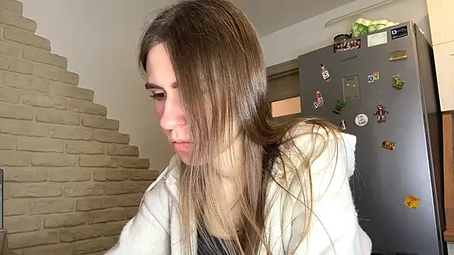 ElsieKuhlmann online show from 04-16-26, 09:39