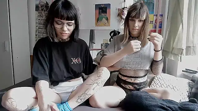 kicianiunia online show from 04-24-26, 01:57