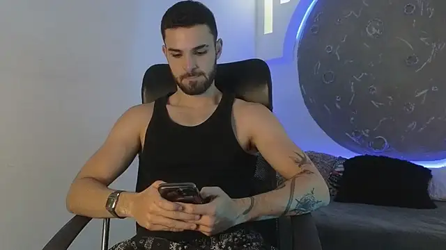 Apolo lux1 online show from 02-06-26, 08:45