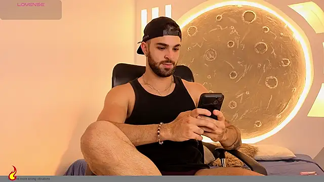 Snapshot of Apolo_lux1 chatting on 07-08-26, 12:37 Apolo lux1 online show from 07-08-26, 12:37