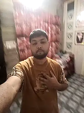 Pulkeet1433 online show from 02-10-26, 08:57