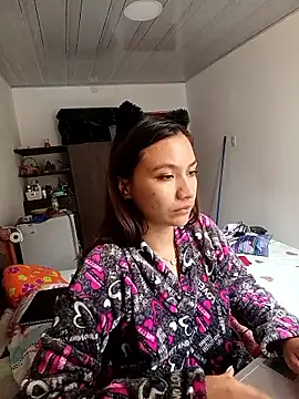 Snapshot of LeticiaHinkley chatting on 02-03-26, 02:33 LeticiaHinkley online show from 02-03-26, 02:33