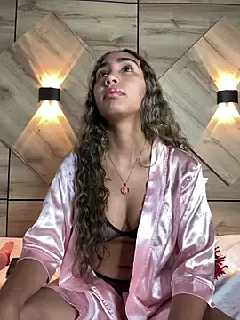 LeslyCooper1 online show from 01-17-26, 12:32