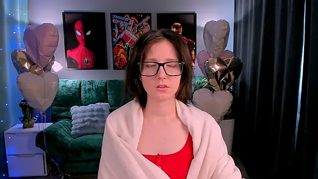 Snapshot of KikaOsterman chatting on 03-11-26, 06:08 KikaOsterman online show from 03-11-26, 06:08