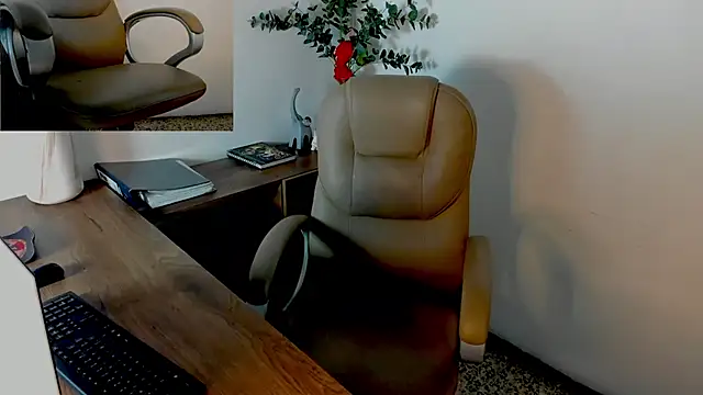 Snapshot of Jay_Grip chatting on 03-06-26, 08:05 Jay Grip online show from 03-06-26, 08:05