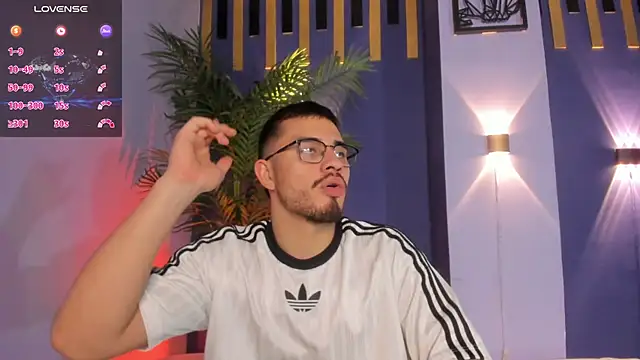 Snapshot of Jay_Grip chatting on 03-31-26, 07:36 Jay Grip online show from 03-31-26, 07:36