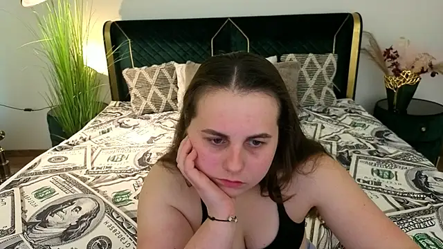 MikaFoxy online show from 04-27-26, 06:11