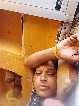 Snapshot of mabimi_sexe chatting on 03-31-26, 06:36 mabimi sexe online show from 03-31-26, 06:36