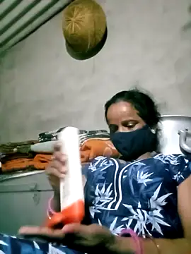 kiiuu sexe online show from 02-09-26, 07:34