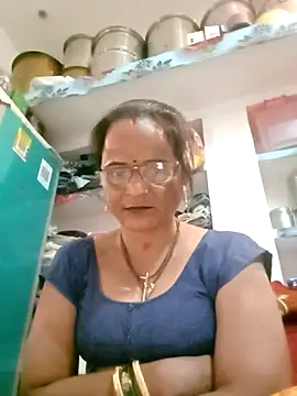 kiiuu sexe online show from 02-13-26, 06:53