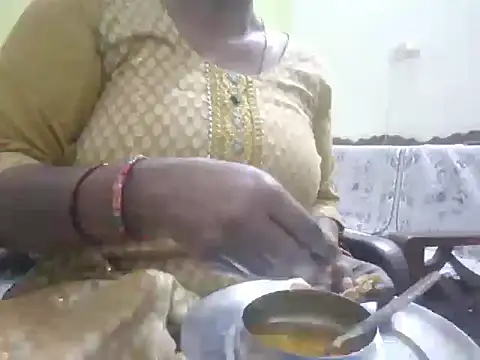 mohini bhabhi online show from 06-25-26, 07:13