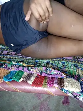 Snapshot of Cutee_Taniya chatting on 03-19-26, 04:38 Cutee Taniya online show from 03-19-26, 04:38