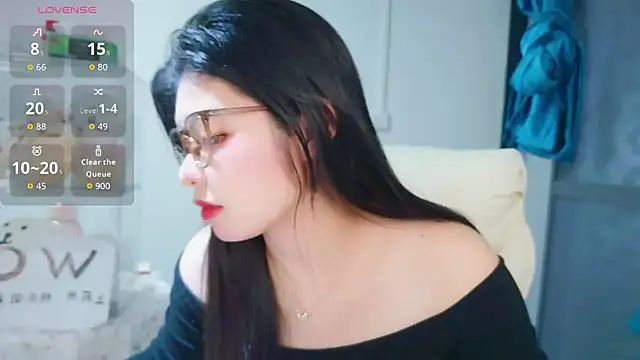 -XiaoYu-777 online show from 03-25-26, 10:21