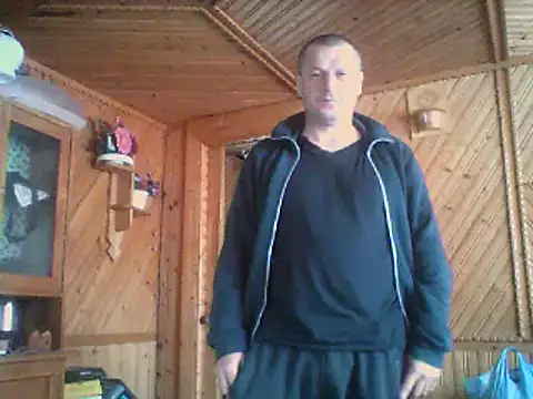 Ivan9iutt online show from 04-15-26, 11:39