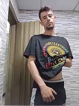 torvyHot online show from 05-17-26, 11:28
