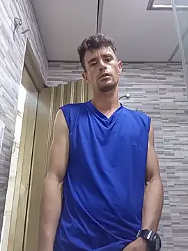 torvyHot online show from 05-25-26, 08:15