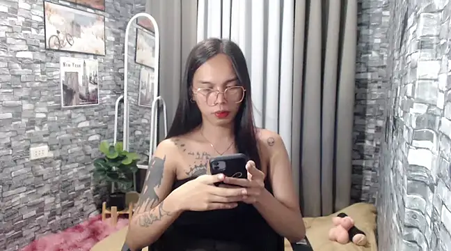 Snapshot of LOVELYMAYUMIE chatting on 03-02-25, 02:00 LOVELYMAYUMIE online show from 03-02-25, 02:00