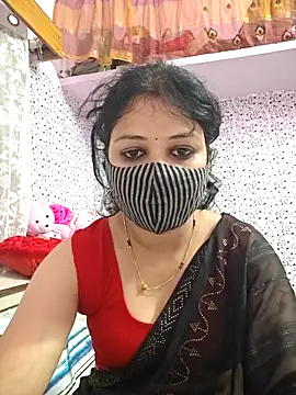 Priyaji7575 online show from 03-18-26, 09:34