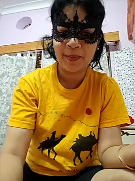 Priyaji7575 online show from 04-06-26, 03:15