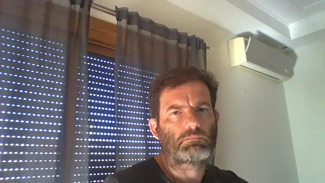Snapshot of _grj1 chatting on 07-09-26, 08:18 grj1 online show from 07-09-26, 08:18
