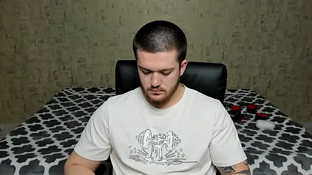 Snapshot of Well_boy chatting on 04-02-26, 03:09 Well boy online show from 04-02-26, 03:09