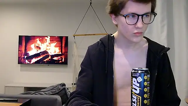 Snapshot of Sasha_bb21 chatting on 03-16-26, 09:30 Sasha bb21 online show from 03-16-26, 09:30