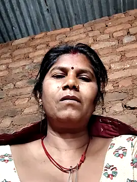 Hot di97 online show from 03-06-26, 10:50