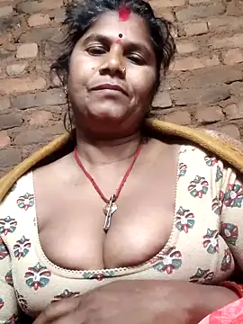 Hot di97 online show from 03-12-26, 10:27