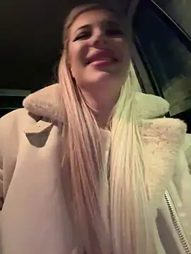 Snapshot of AlyssaFoxx_ chatting on 03-15-26, 07:31 AlyssaFoxx online show from 03-15-26, 07:31