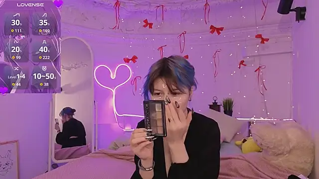 Ashley Veil online show from 03-16-26, 08:35