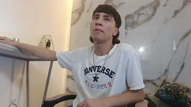 XanderGrey8 online show from 04-03-26, 07:12