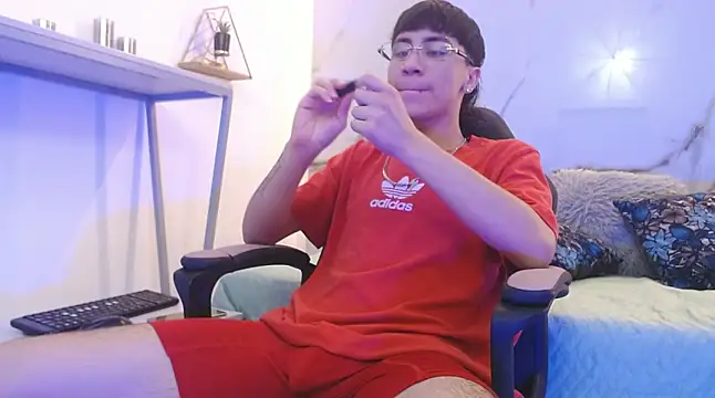 XanderGrey8 online show from 04-08-26, 07:14