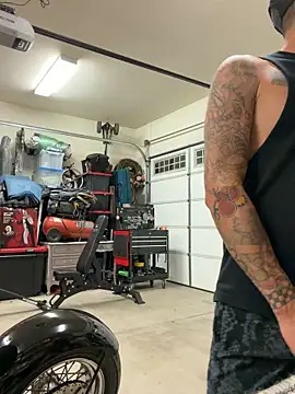 Snapshot of brngitdwn chatting on 03-21-26, 05:12 brngitdwn online show from 03-21-26, 05:12