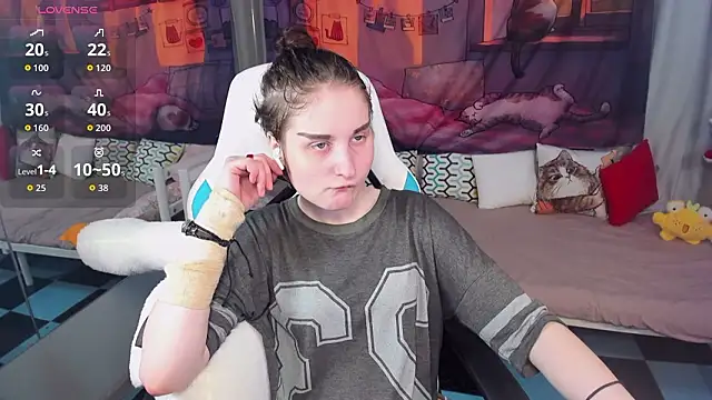 KiraDuvall online show from 02-15-26, 04:36