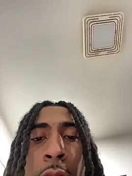 Snapshot of Mellyj053 chatting on 04-07-26, 01:50 Mellyj053 online show from 04-07-26, 01:50