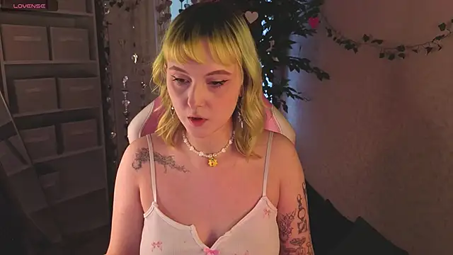 Roziett Belle online show from 03-14-26, 09:26