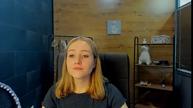 DonnaCole online show from 05-21-26, 09:16