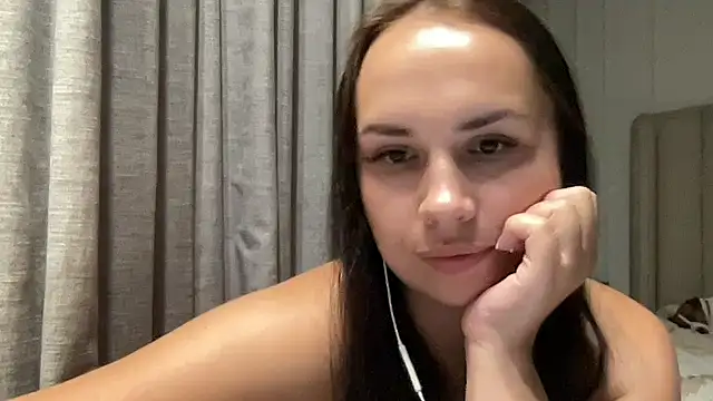 Calynix online show from 06-26-26, 08:46