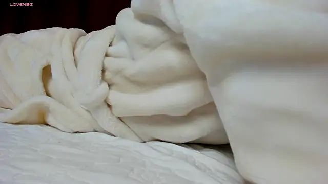 Ivy Ross online show from 03-08-26, 02:04