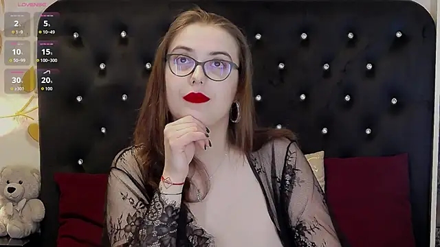 JulieAnnX online show from 05-24-26, 06:07