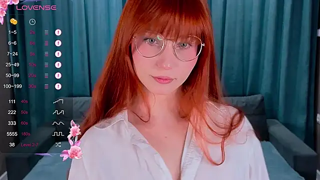 CatherineCummi online show from 05-28-26, 08:33