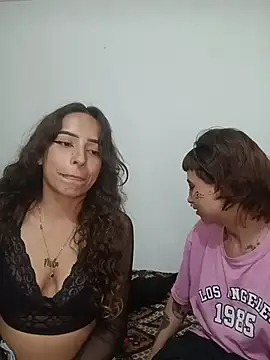 AlexxaAndRileyy online show from 03-28-26, 06:13