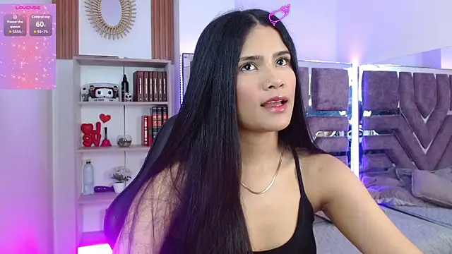 Violet Collins1 online show from 02-01-26, 11:42